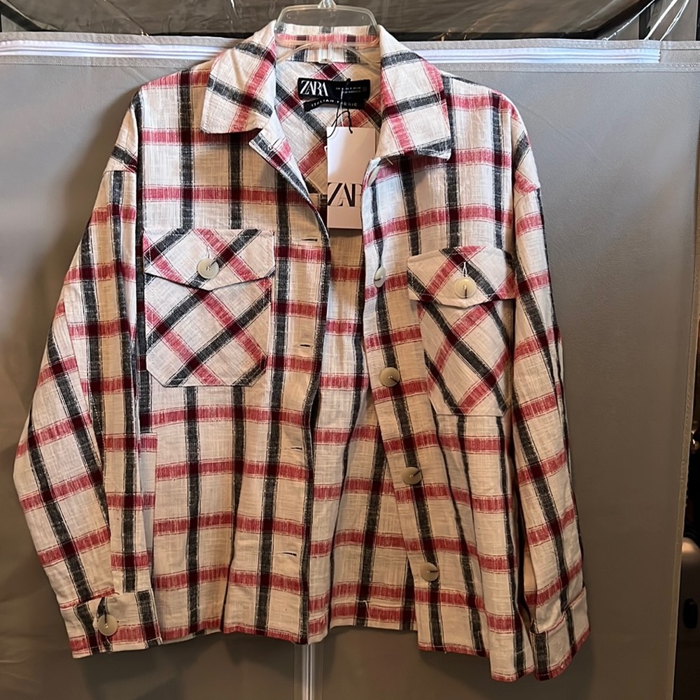 Zara laid jacket
